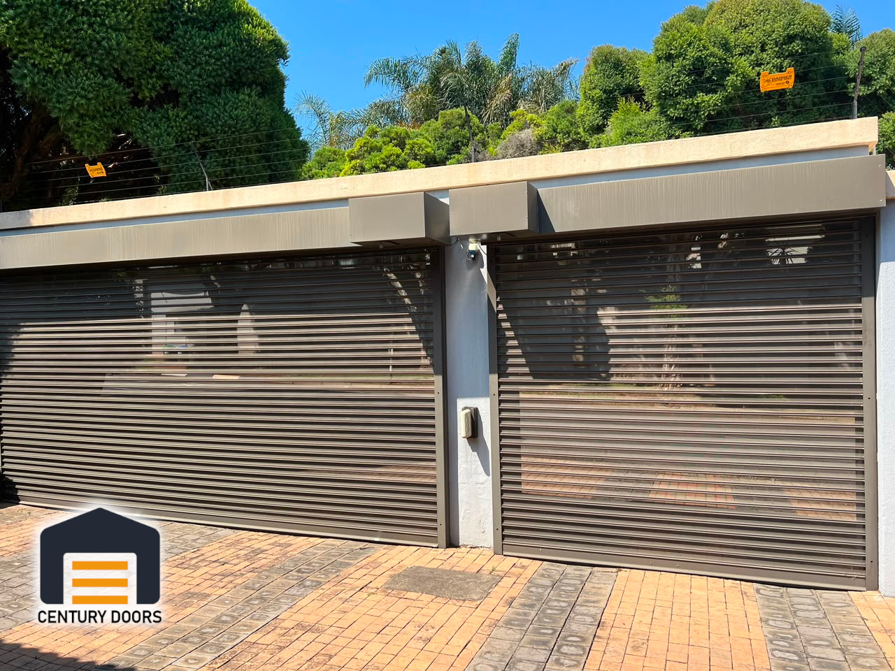 Roller Shutter Motors with Battery Backup | Century Doors SA