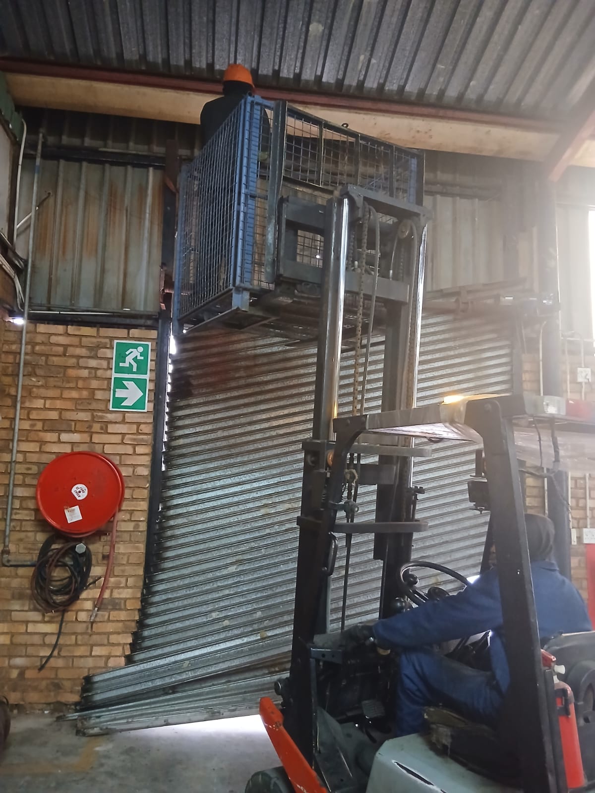 warehouse-roller-shutter-door-repaired-nigel