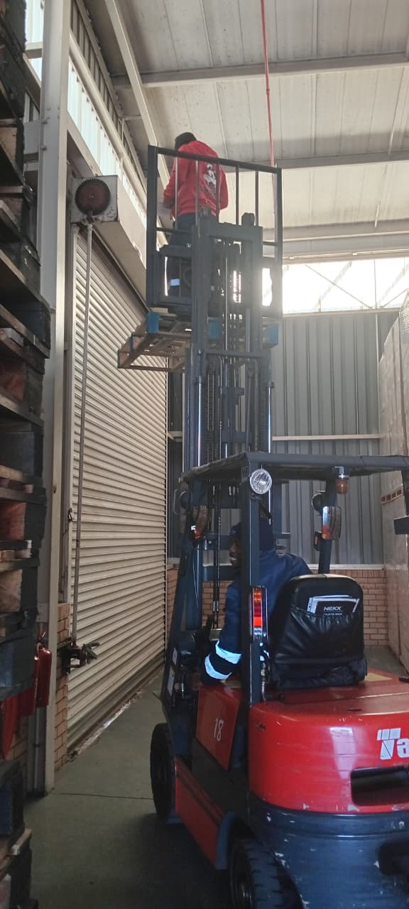 commercial_warehouse_industrial_roller_shutter_doors_inspection_in_midrand