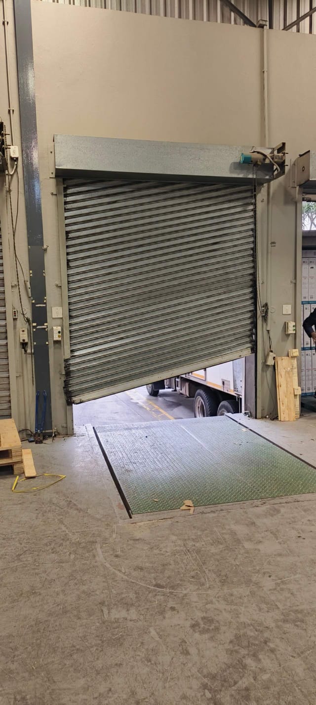 warehouse-roller-shutter-door-247-emergency-repairs-longmeadow-edenvale
